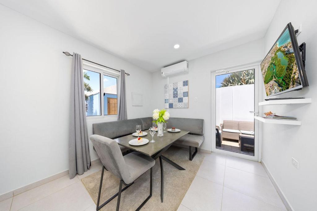 Apricity Suites Aruba 努尔德 外观 照片